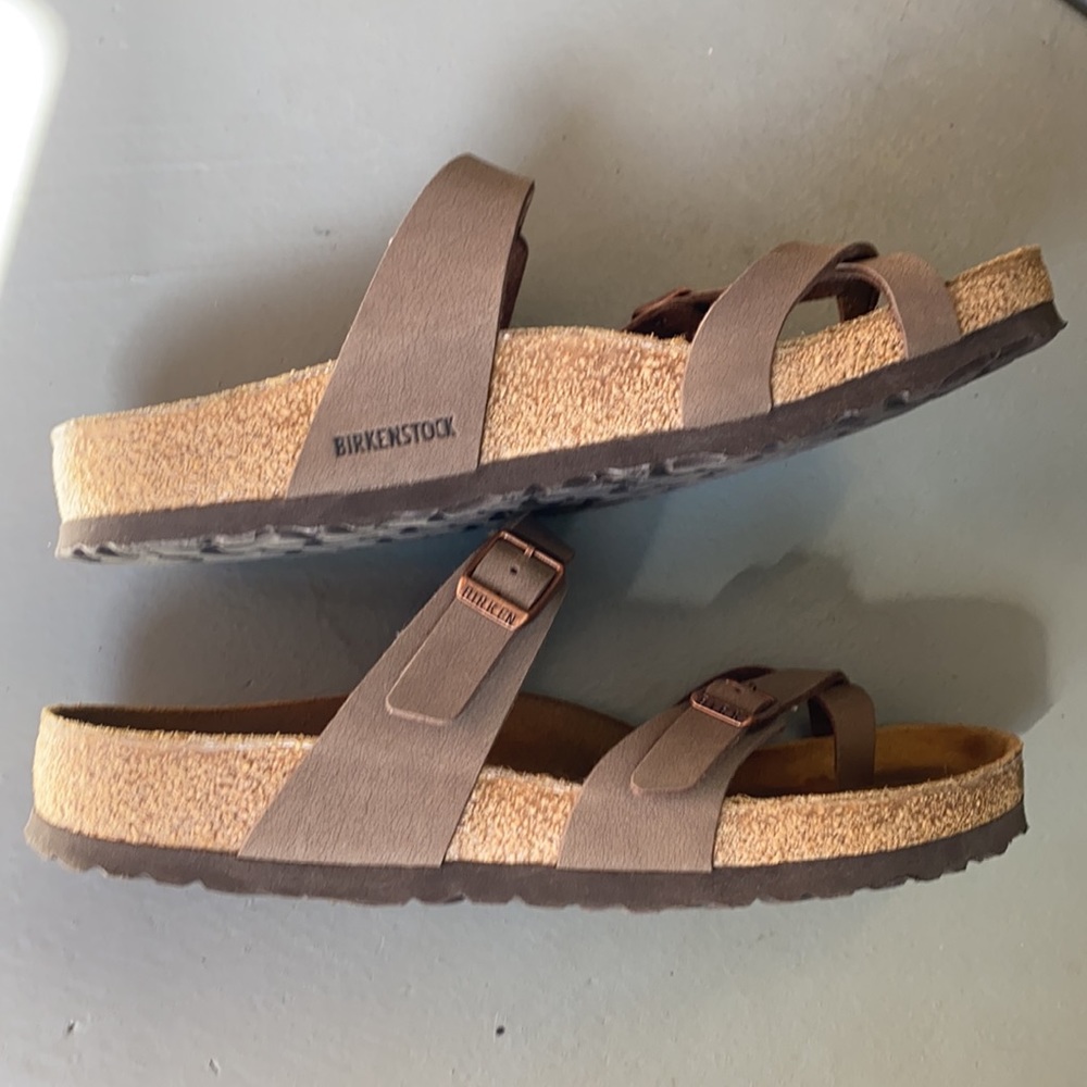 Birkenstock Mayari Sandals in taupe leather